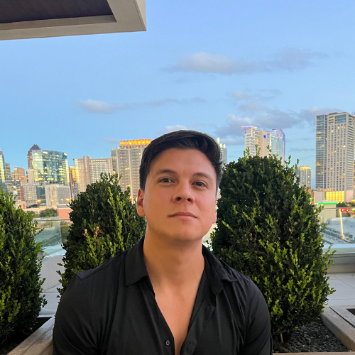 Chris Luna